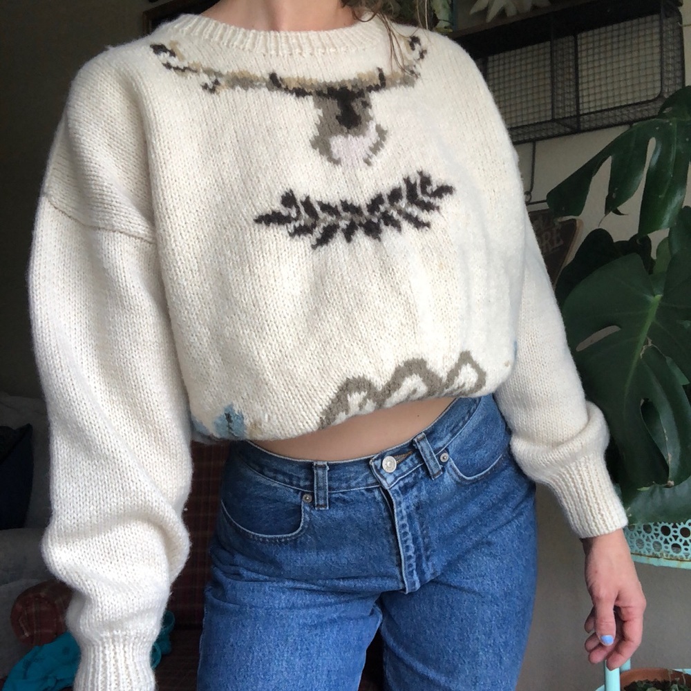 Thick vintage comfy wool sweater